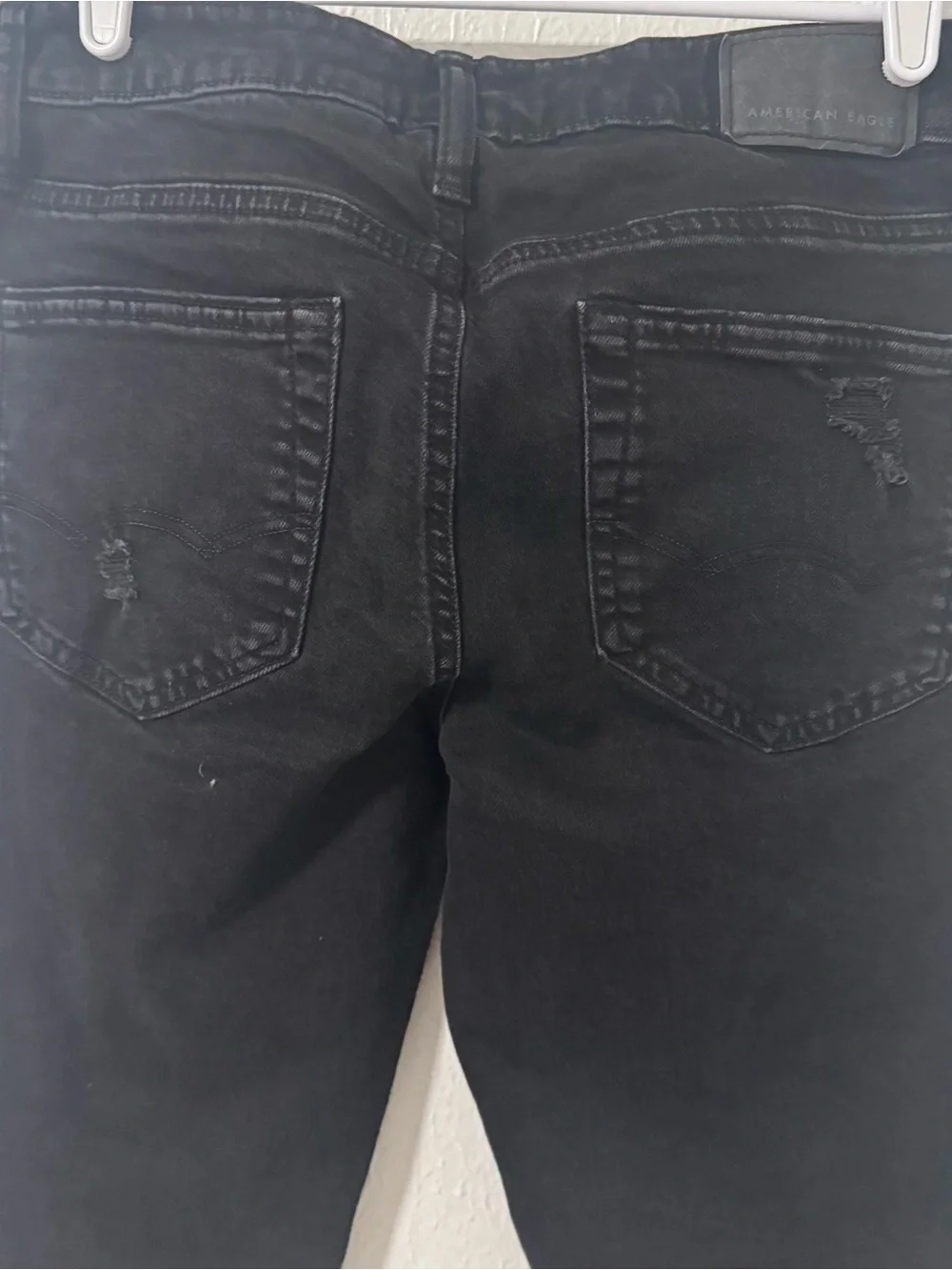 American Eagle Airflex + Men’s 28X30 Black Skinny Distressed Jeans - EUC Casual